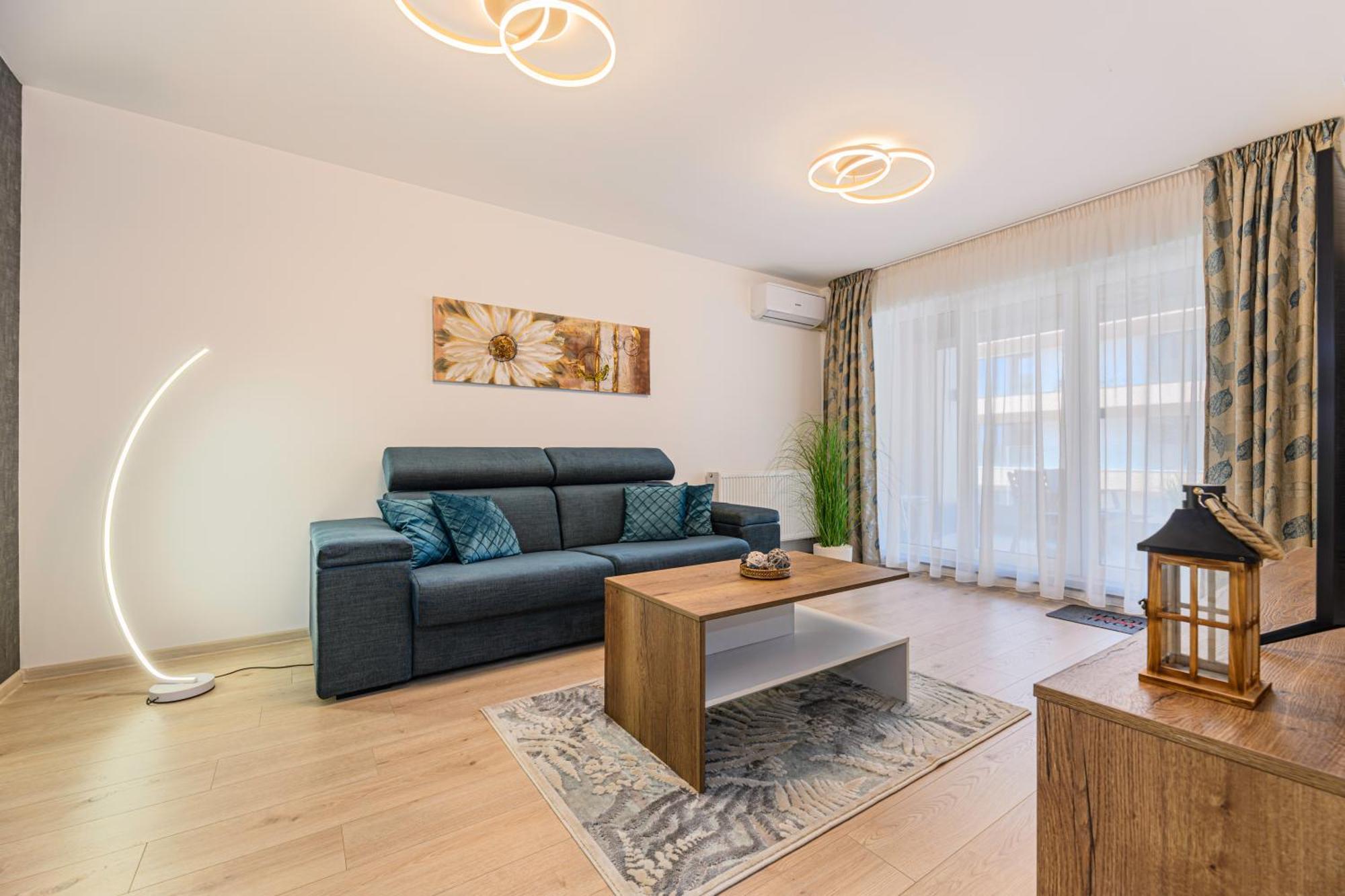 Luxury Landing Apartments Complex Qualis Braşov Esterno foto