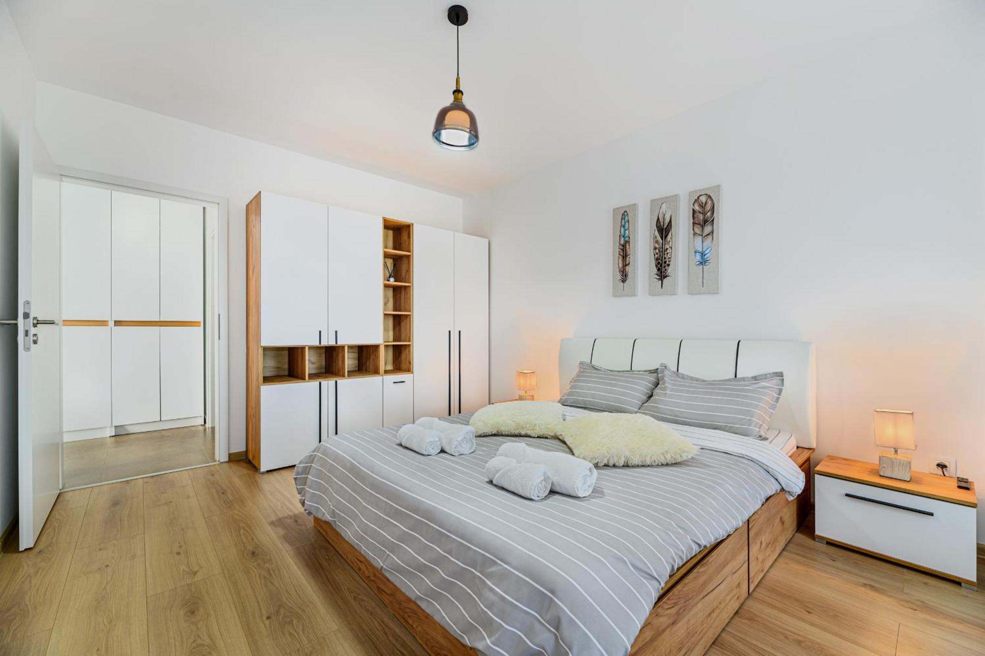Luxury Landing Apartments Complex Qualis Braşov Esterno foto