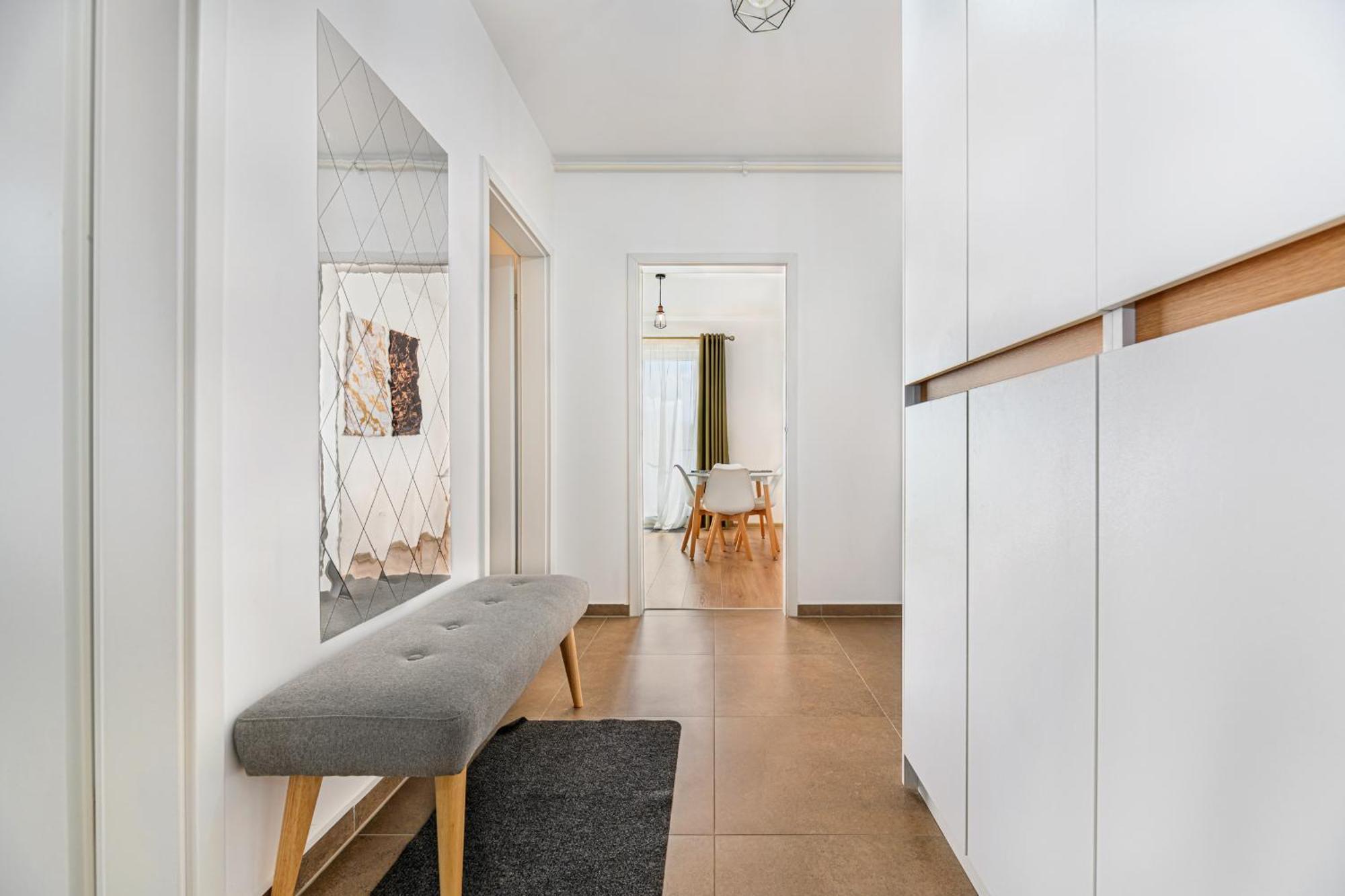 Luxury Landing Apartments Complex Qualis Braşov Esterno foto